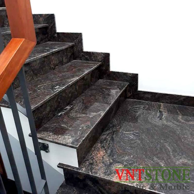 Đá Granite Đen Rừng Ốp Cầu Thang | Đá Đen Nhiệt Đới Lát Cầu Thang